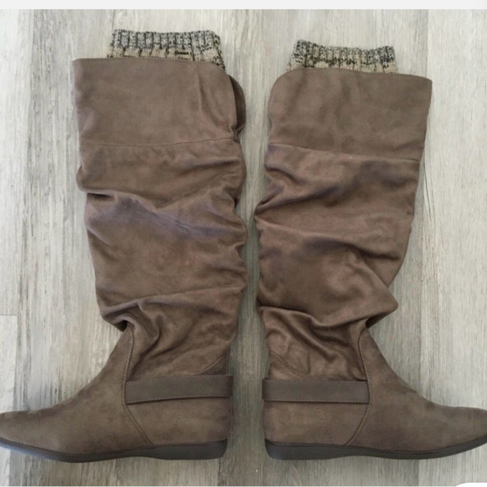 Aldo GLAULLA warm fashion flat thigh-high boots buckle and socks top size 8 - Picture 3 of 4